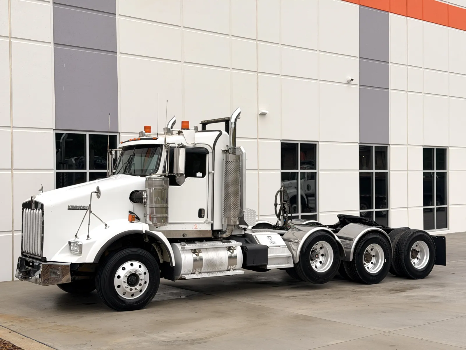 2015 Kenworth T800 in Greer, SC — photo 2