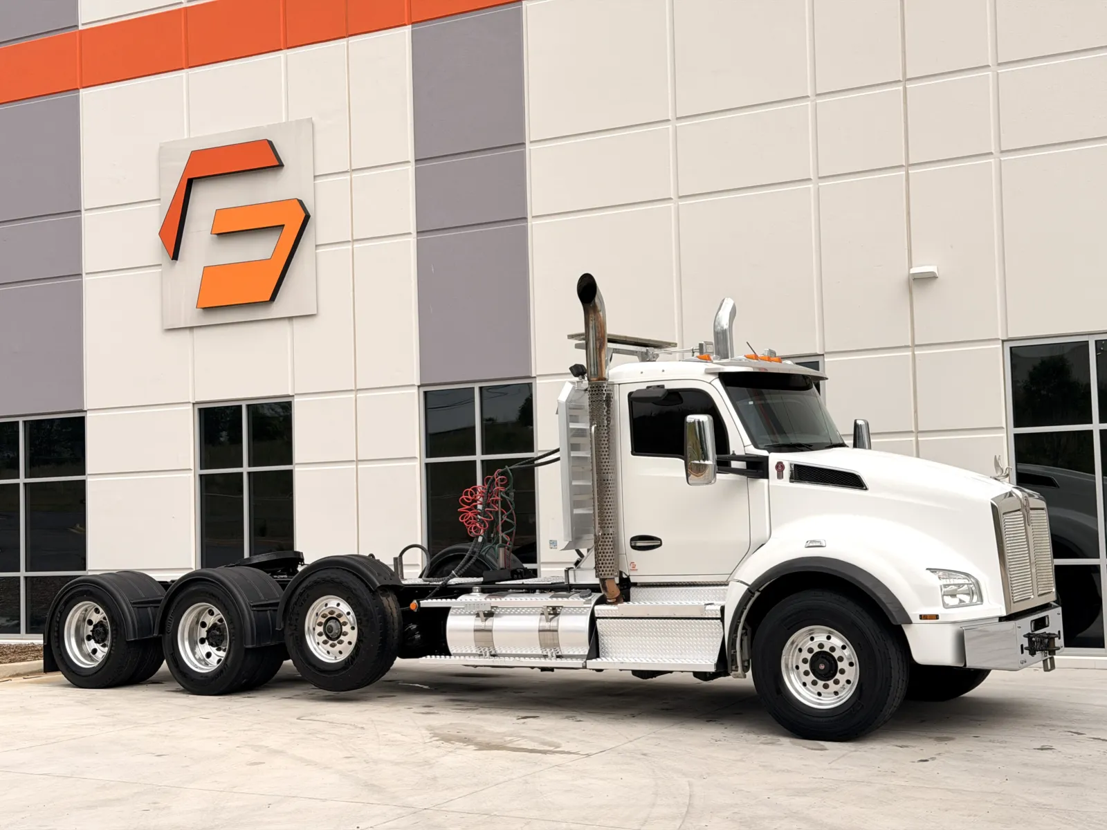 2019 KENWORTH T880 for sale in Greer, SC