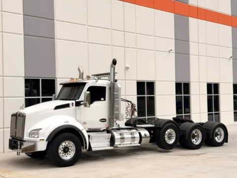 Photos of 2019 KENWORTH T880 for sale in Greer, SC at Forge Truck Centers - South Carolina