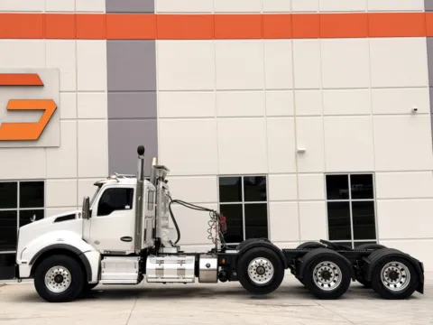 More photos of 2019 KENWORTH T880 at Forge Truck Centers - South Carolina, SC