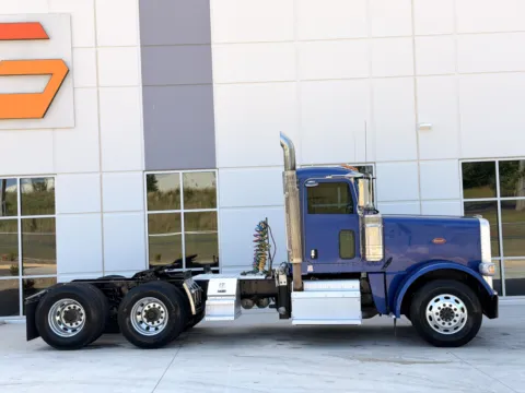 Another view of 2014 PETERBILT 388 for sale in Greer, SC at Forge Truck Centers - South Carolina