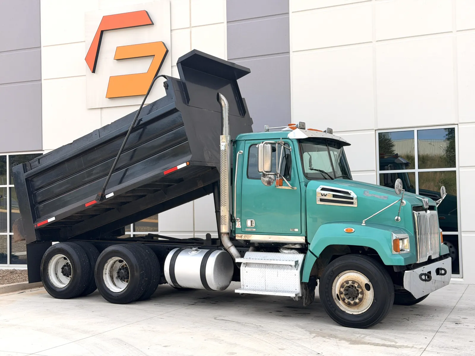 2015 WESTERN STAR 4700 for sale in Greer, SC