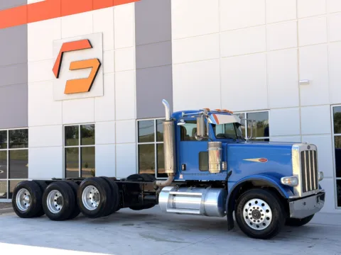 2016 PETERBILT 389 for sale in Greer, SC