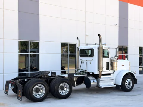 More photos of 2020 PETERBILT 389 at Forge Truck Centers - South Carolina, SC