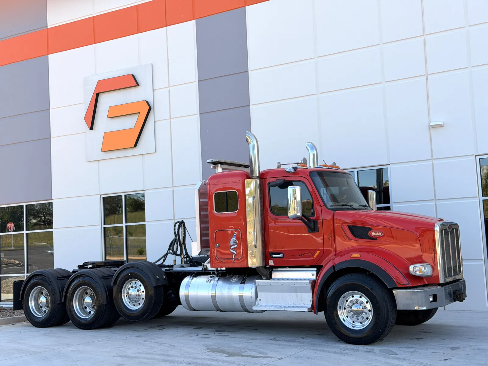 2015 Peterbilt 567 in Greer, SC