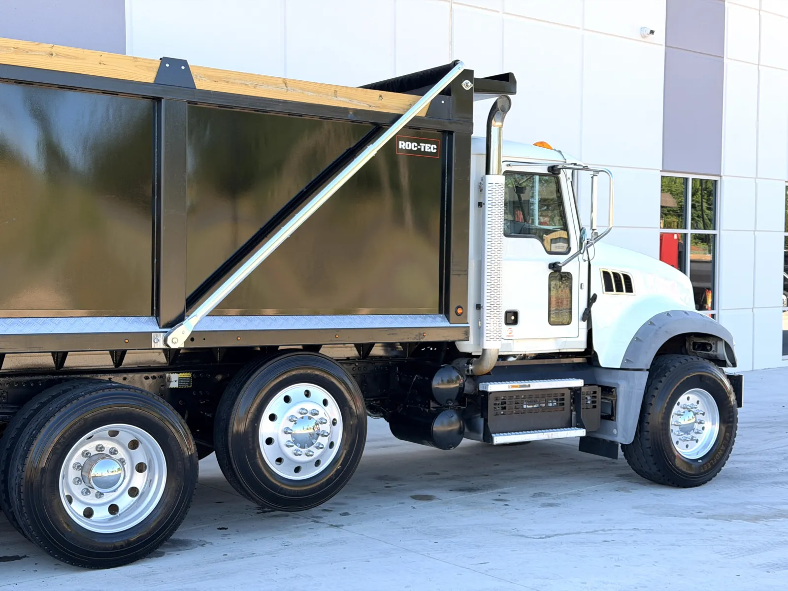 2020 Mack Granite in Greer, SC — photo 8
