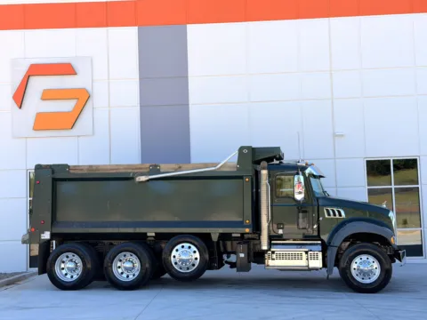 More photos of 2021 MACK GR64F at Forge Truck Centers - South Carolina, SC