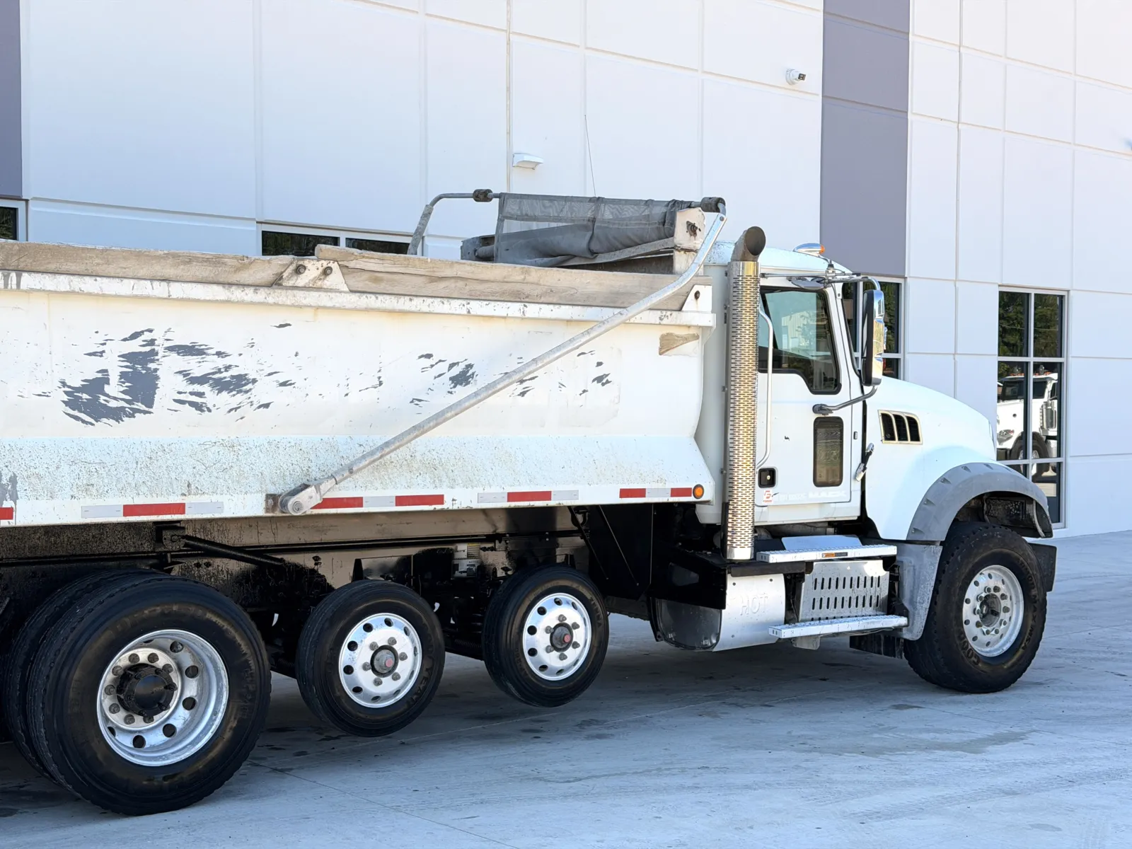 2017 Mack Granite in Greer, SC — photo 8