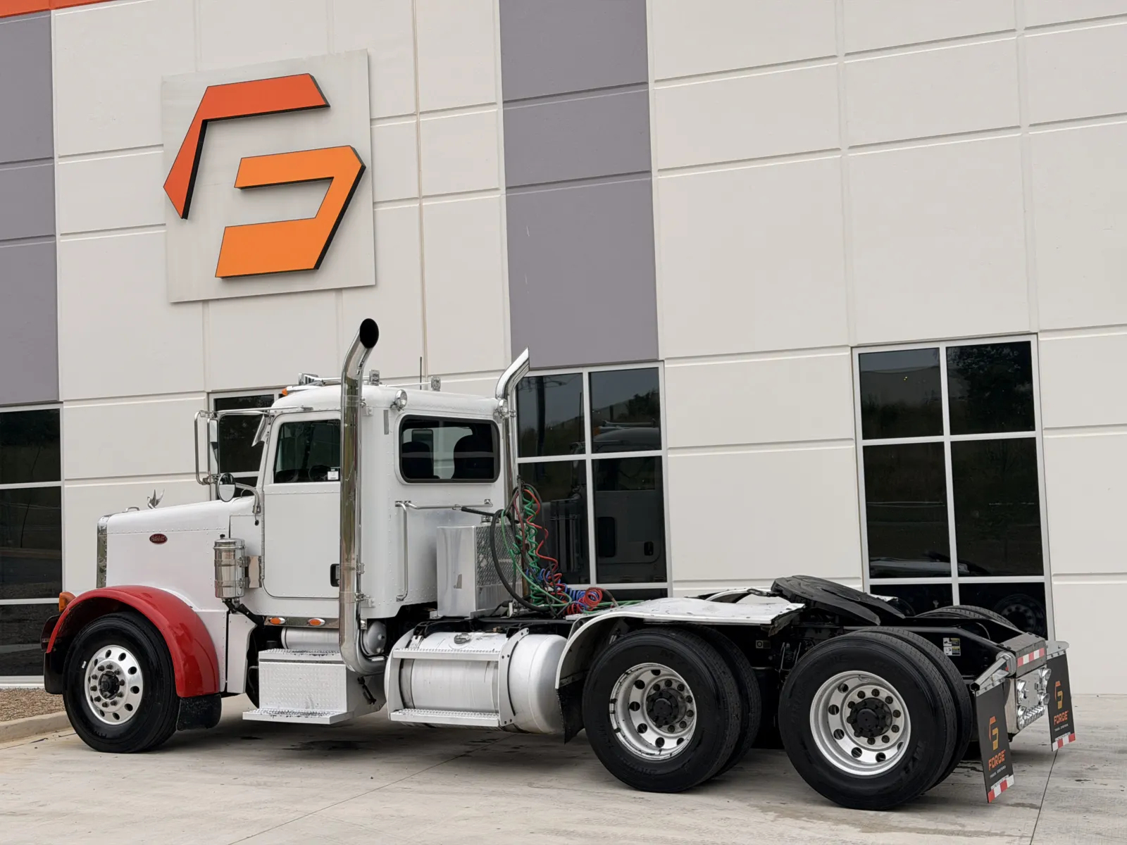 2005 Peterbilt 379 in Greer, SC — photo 6