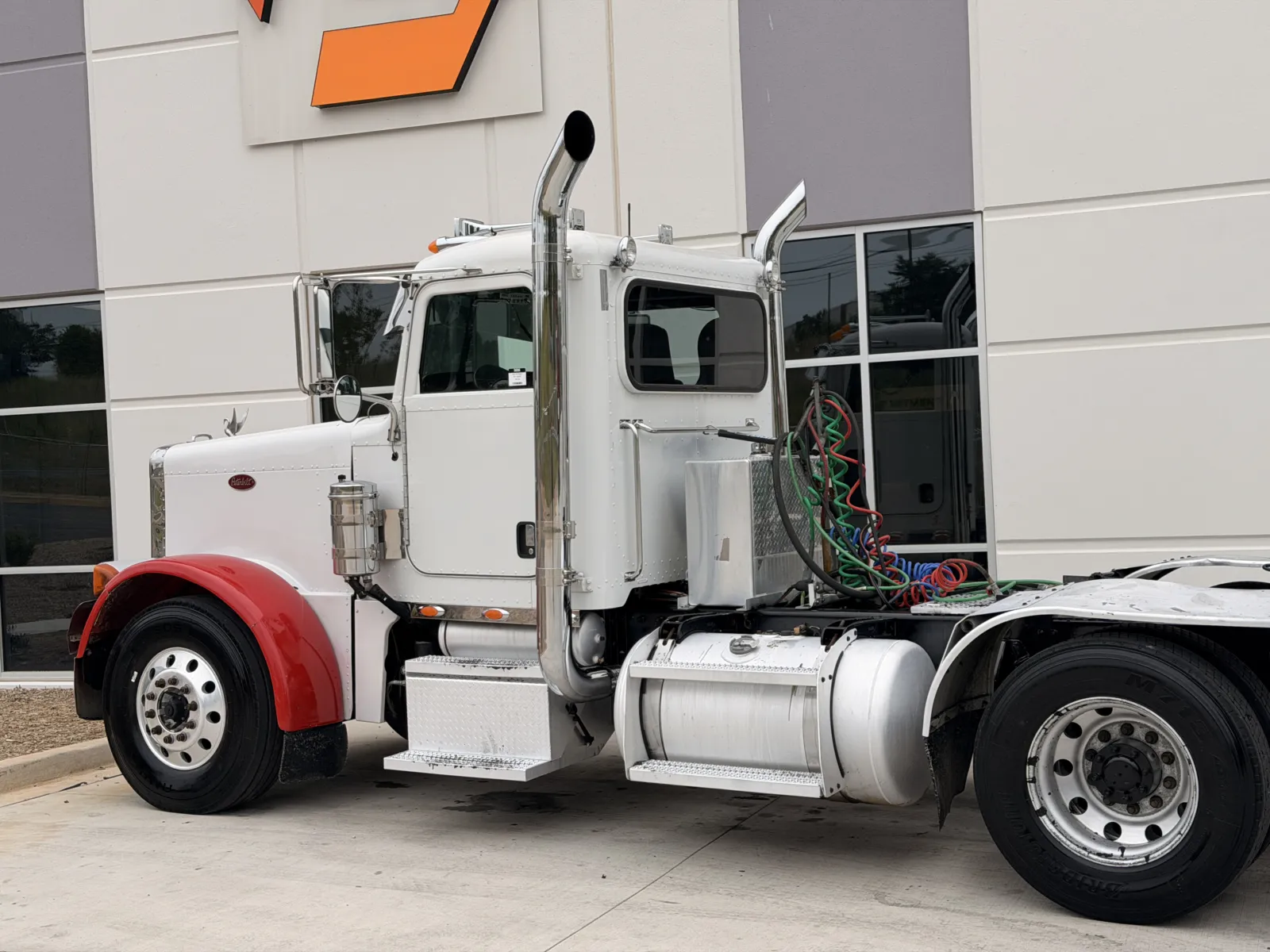 2005 Peterbilt 379 in Greer, SC — photo 8