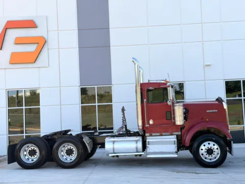 Another view of 1997 KENWORTH W900 for sale in Greer, SC at Forge Truck Centers - South Carolina