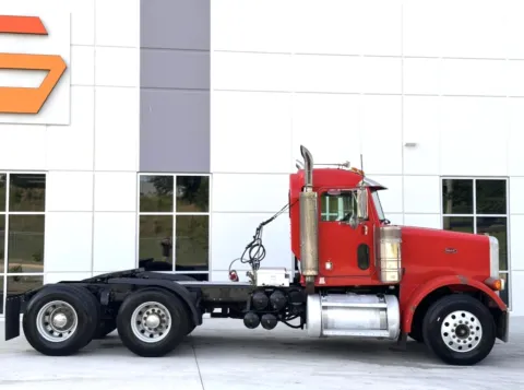 Another view of 2007 PETERBILT 378 for sale in Greer, SC at Forge Truck Centers - South Carolina