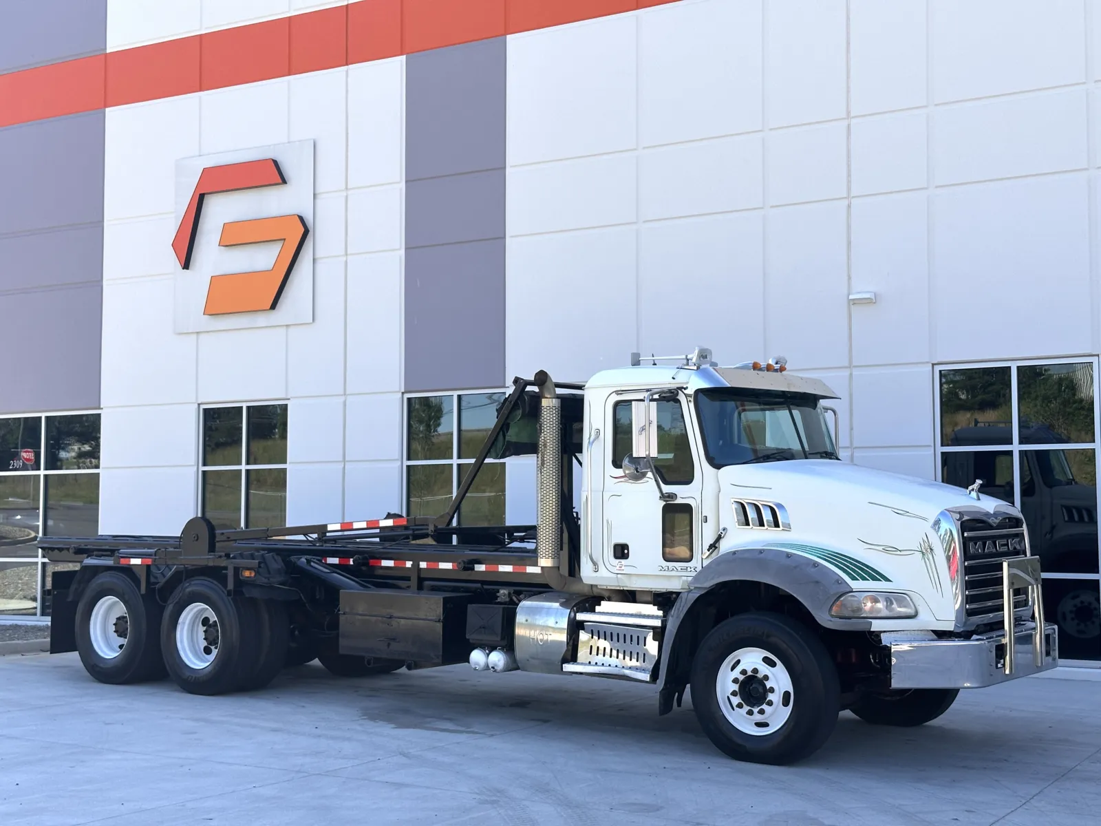 2017 MACK GU813 for sale in Greer, SC