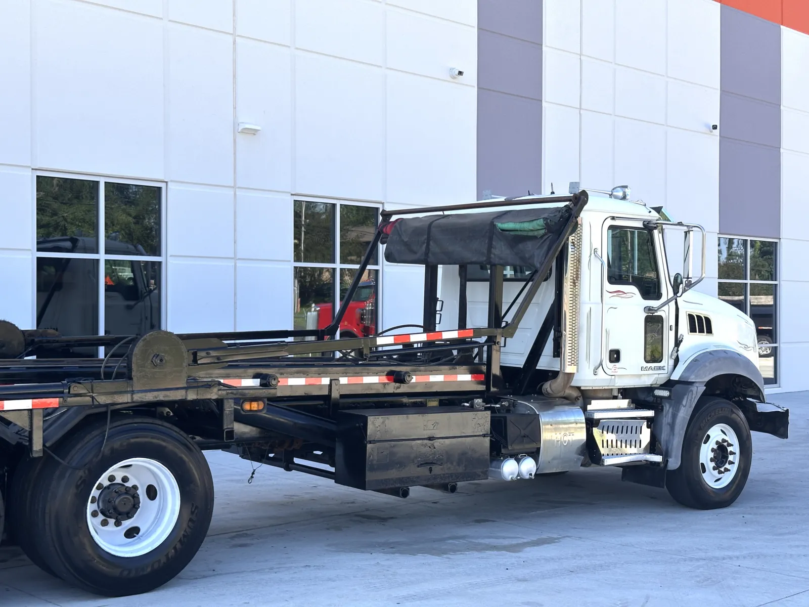 2017 Mack in Greer, SC — photo 7