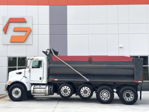 More photos of 2015 PETERBILT 348 at Forge Truck Centers - South Carolina, SC