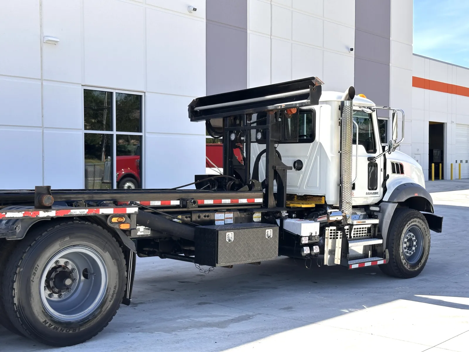 2018 Mack in Greer, SC — photo 7