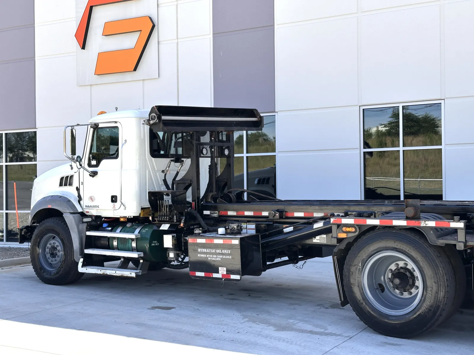 2018 Mack in Greer, SC — photo 8