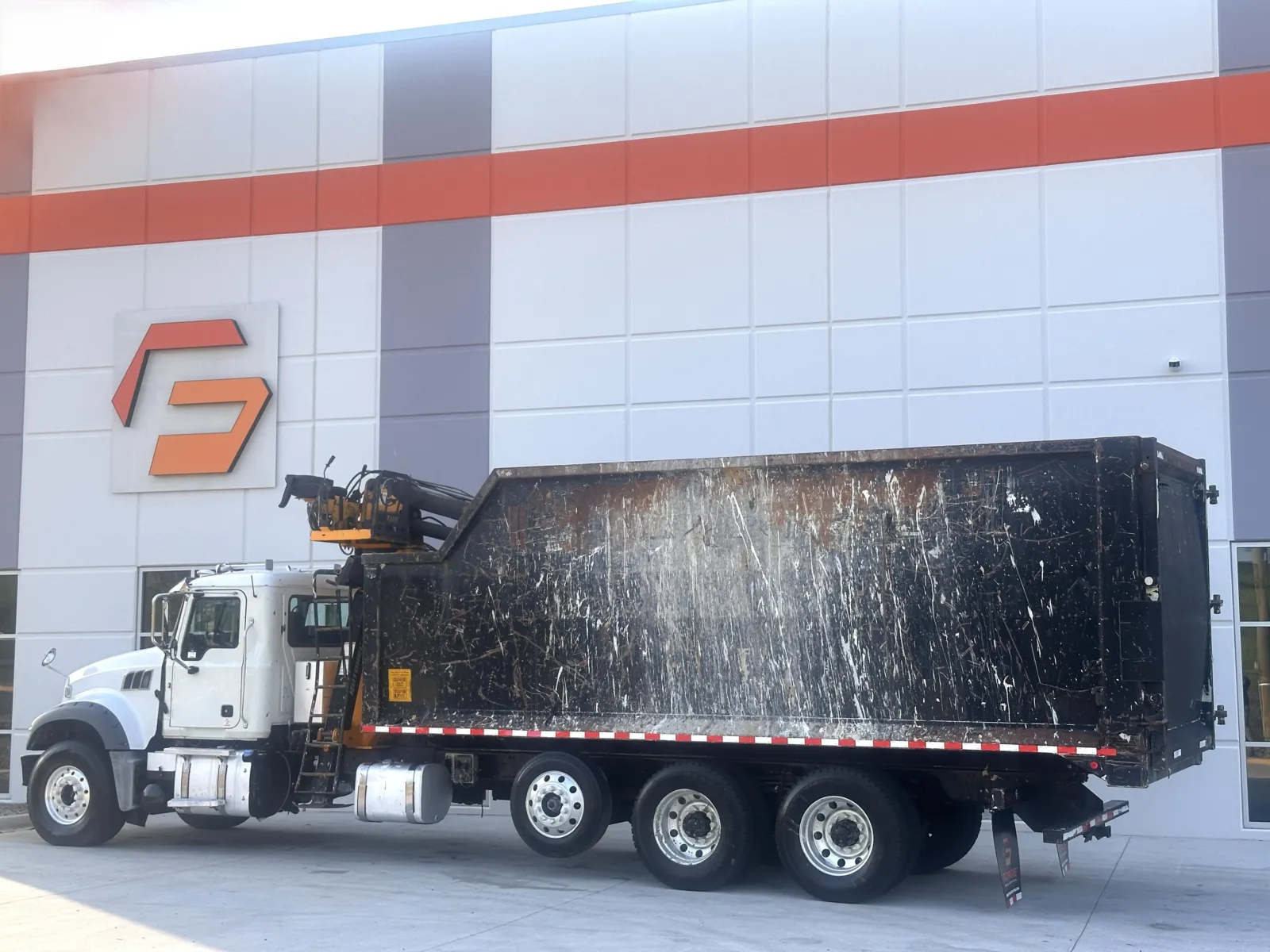 2019 Mack Granite in Greer, SC — photo 6