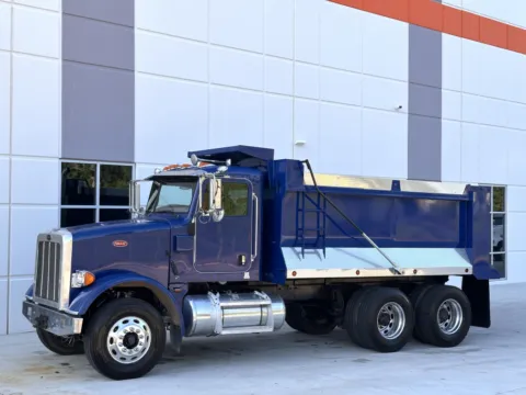 Another view of 2016 PETERBILT 365 for sale in Greer, SC at Forge Truck Centers - South Carolina