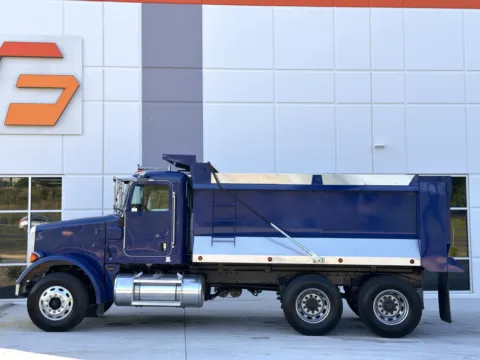 More photos of 2016 PETERBILT 365 at Forge Truck Centers - South Carolina, SC