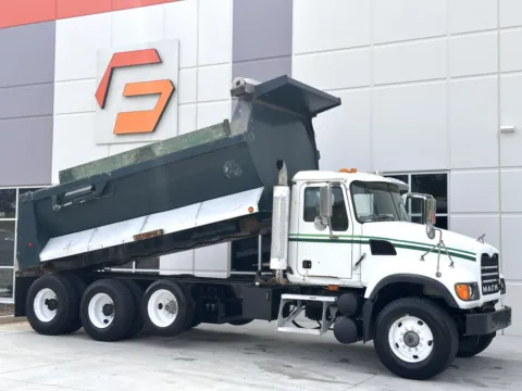 2005 MACK CV713 for sale in Greer, SC