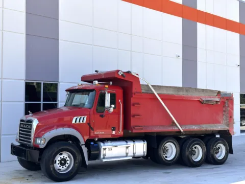 Another view of 2016 MACK GU713 for sale in Greer, SC at Forge Truck Centers - South Carolina