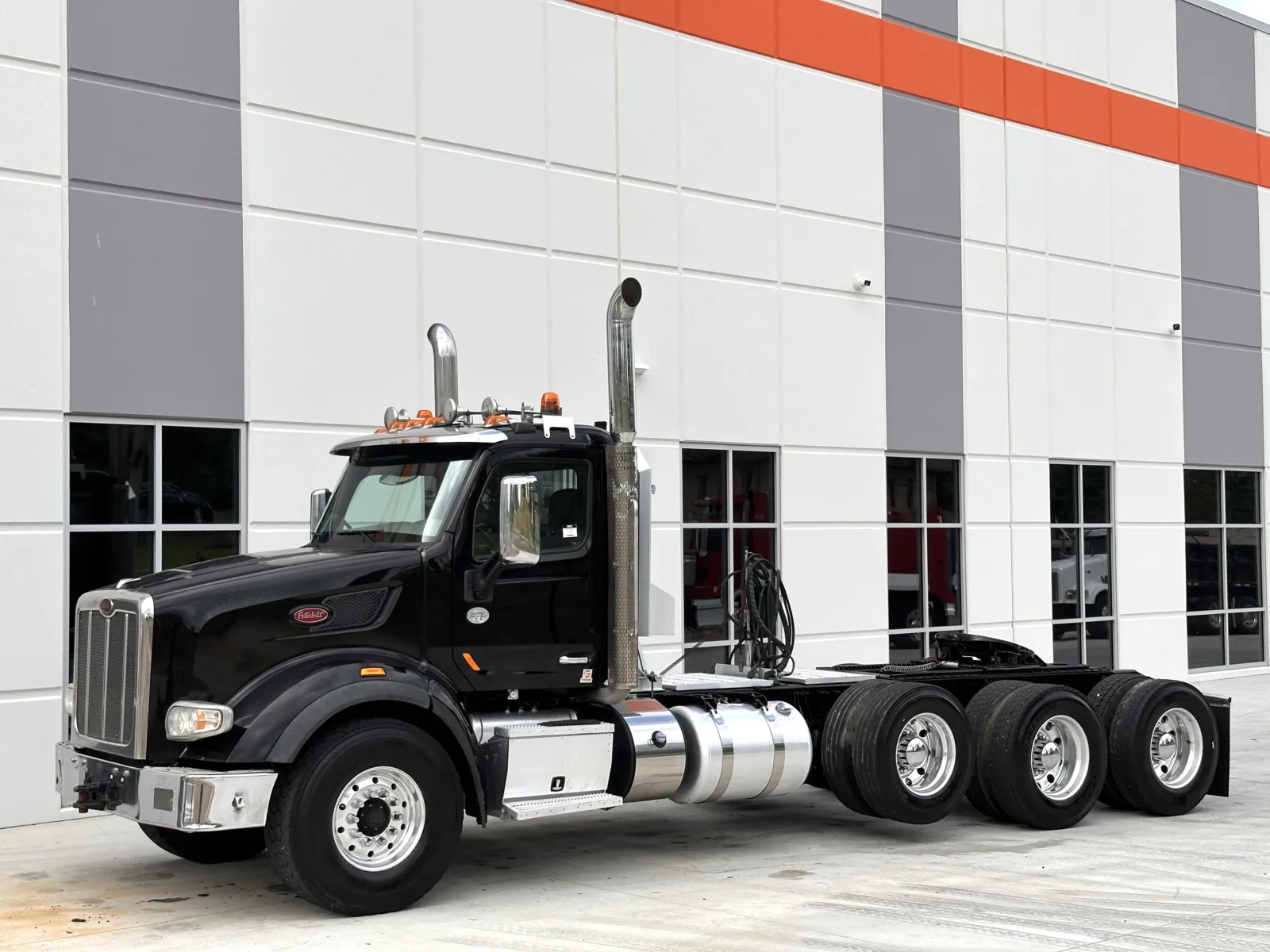 2019 Peterbilt 567 in Greer, SC — photo 2