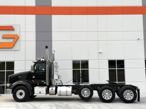 More photos of 2019 PETERBILT 567 at Forge Truck Centers - South Carolina, SC