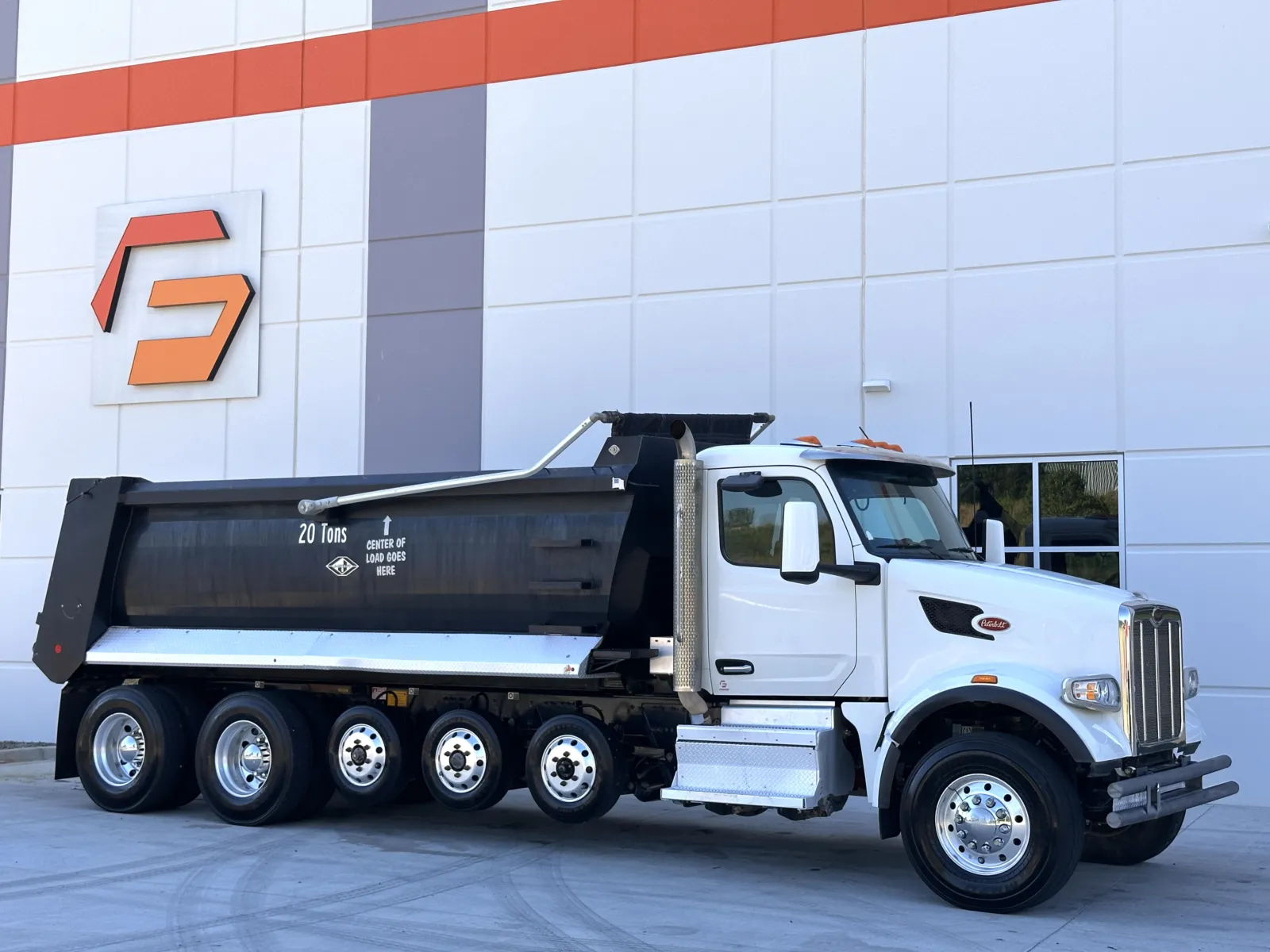 2022 Peterbilt 567 in Greer, SC — photo 2