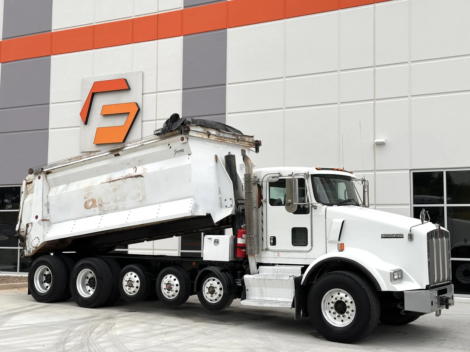 2012 KENWORTH T800 for sale in Greer, SC