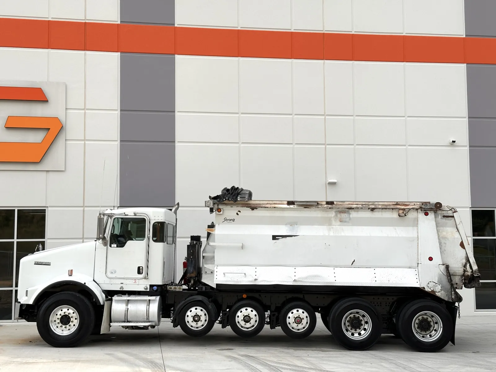 2012 Kenworth T800 in Greer, SC — photo 5