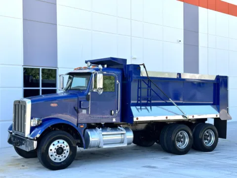 Another view of 2016 PETERBILT 365 for sale in Greer, SC at Forge Truck Centers - South Carolina