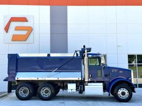 More photos of 2016 PETERBILT 365 at Forge Truck Centers - South Carolina, SC