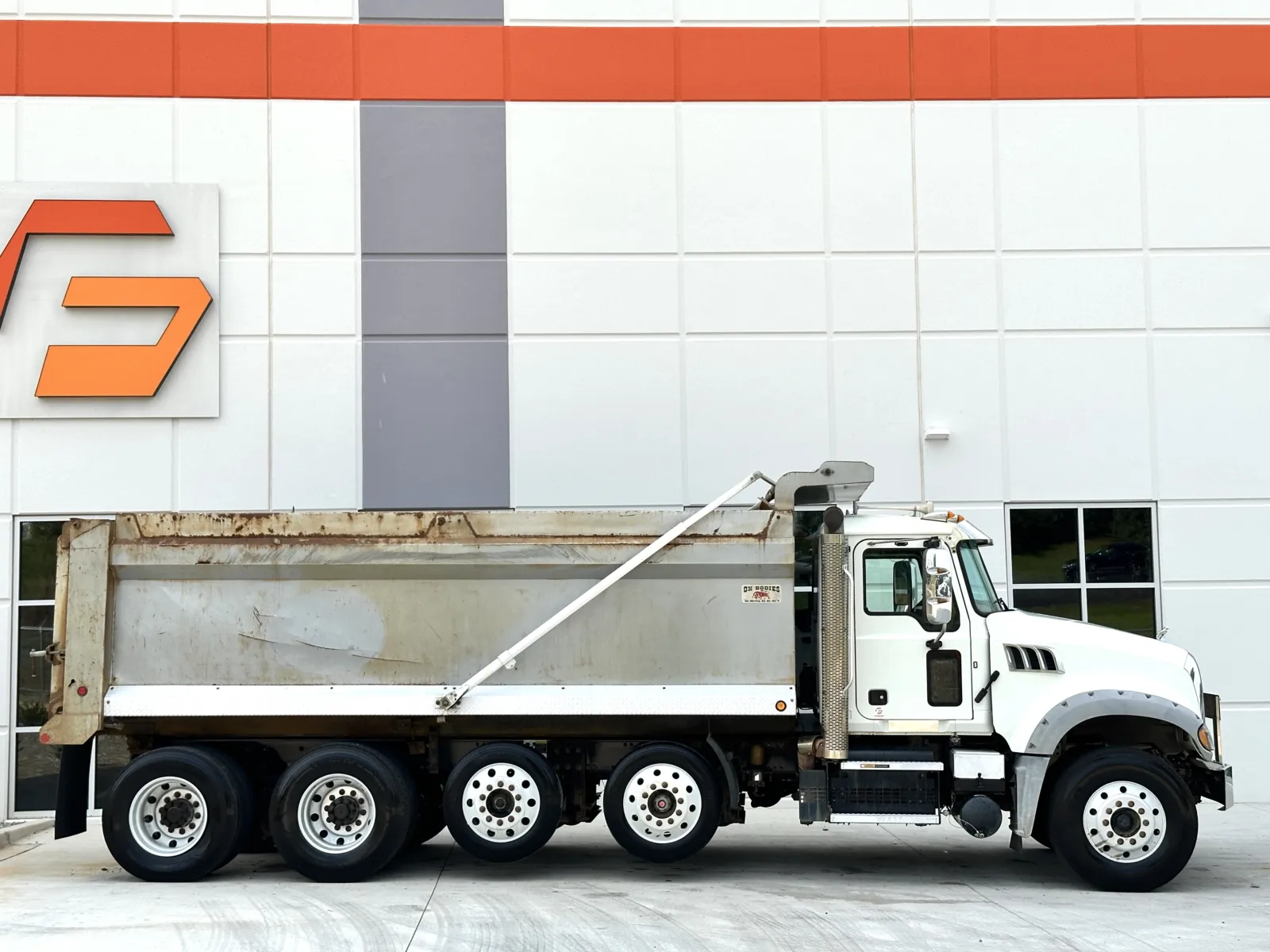 2020 Mack Granite in Greer, SC — photo 4