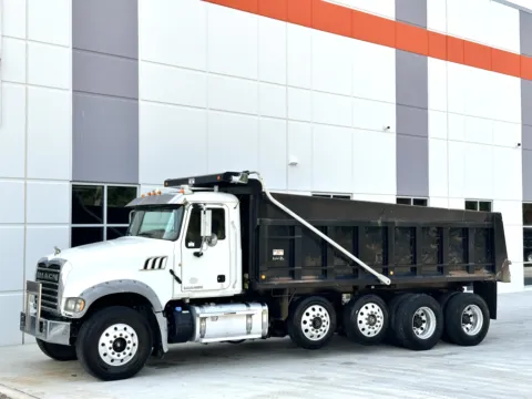 Another view of 2014 MACK GU713 for sale in Greer, SC at Forge Truck Centers - South Carolina