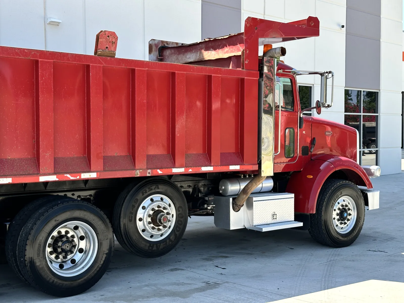 2009 Peterbilt 365 in Greer, SC — photo 8