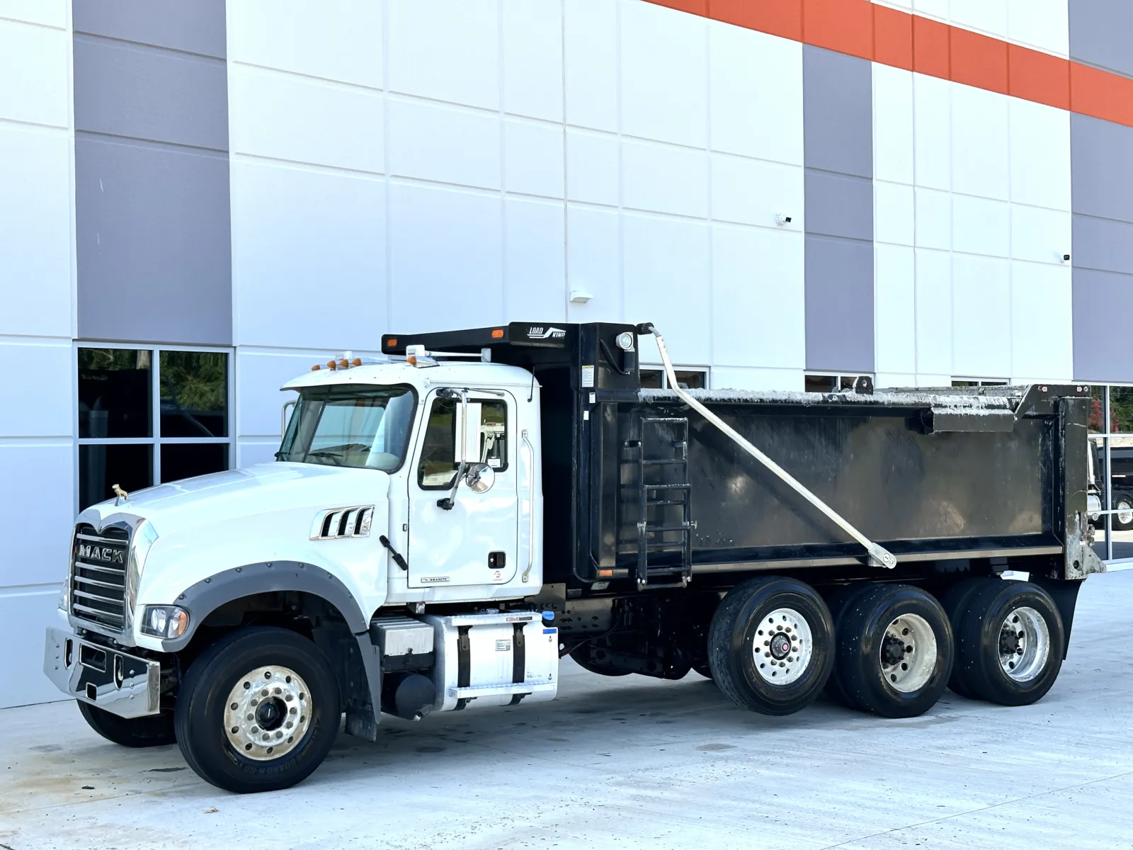 2023 Mack Granite in Greer, SC — photo 3
