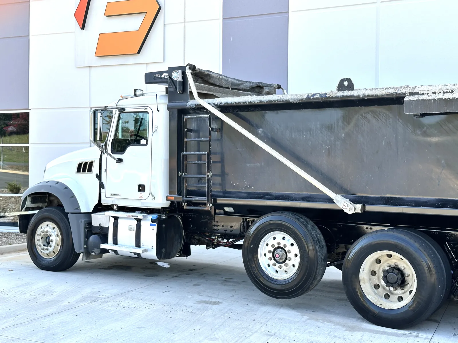 2023 Mack Granite in Greer, SC — photo 7
