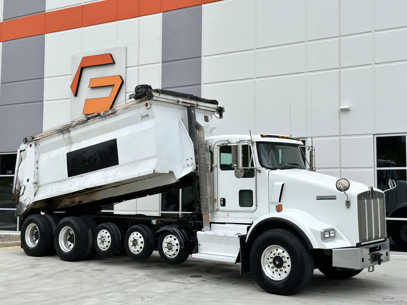 2012 Kenworth T800 in Greer, SC