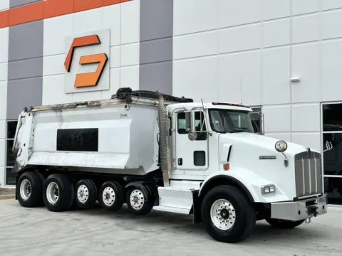 Photos of 2012 KENWORTH T800 for sale in Greer, SC at Forge Truck Centers - South Carolina