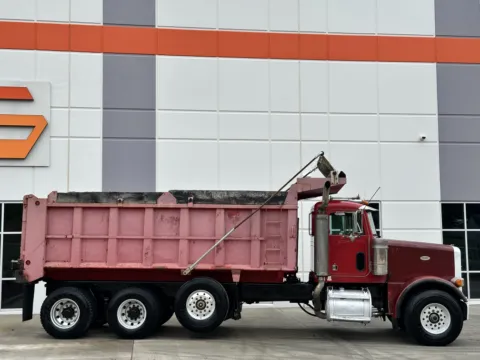 More photos of 1996 PETERBILT 357 at Forge Truck Centers - South Carolina, SC