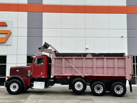 More photos of 1996 PETERBILT 357 at Forge Truck Centers - South Carolina, SC