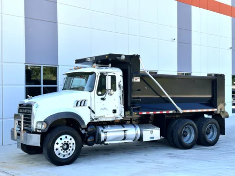 Another view of 2007 MACK CTP713 for sale in Greer, SC at Forge Truck Centers - South Carolina