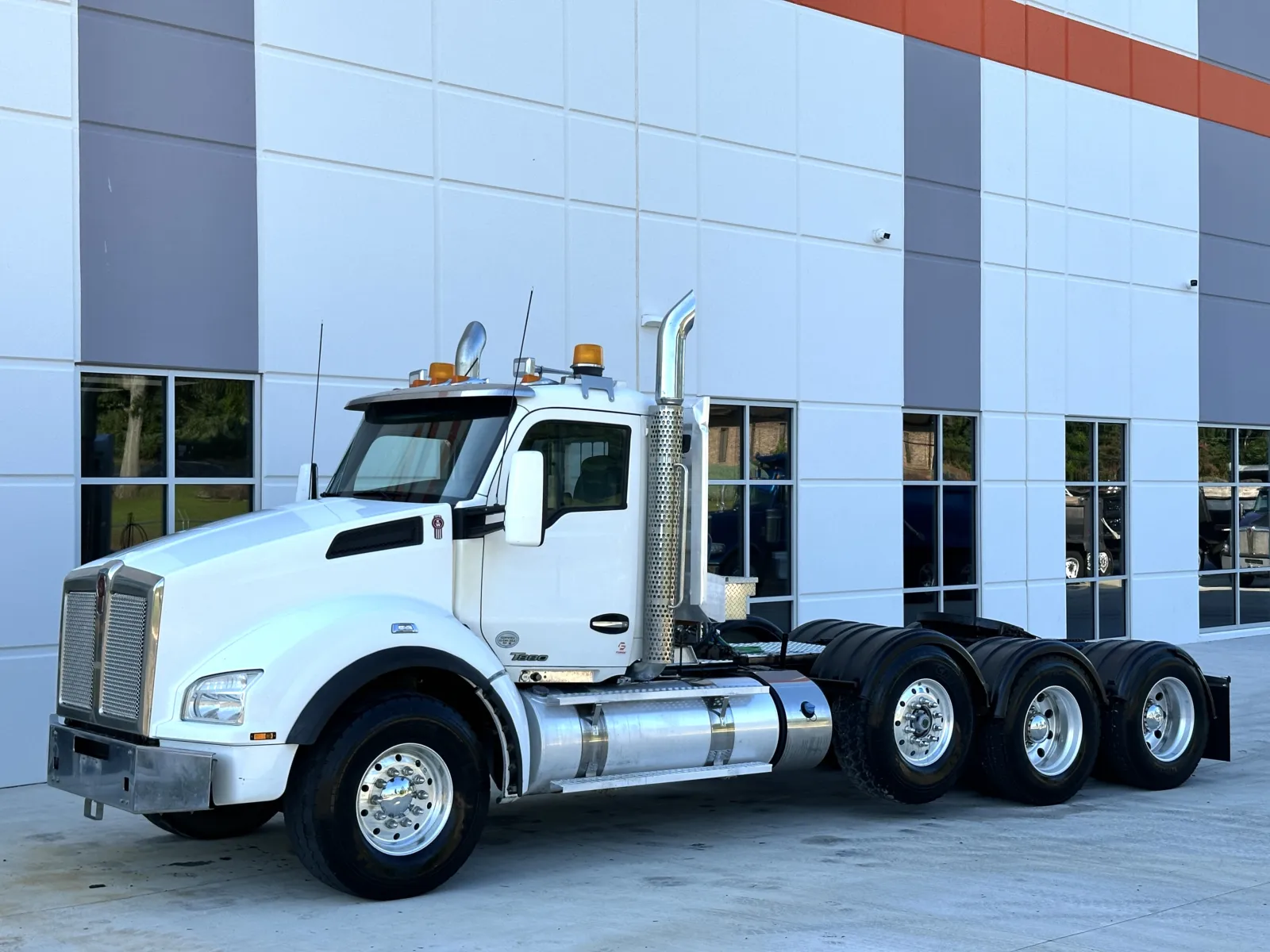 2015 Kenworth T880 in Greer, SC — photo 2