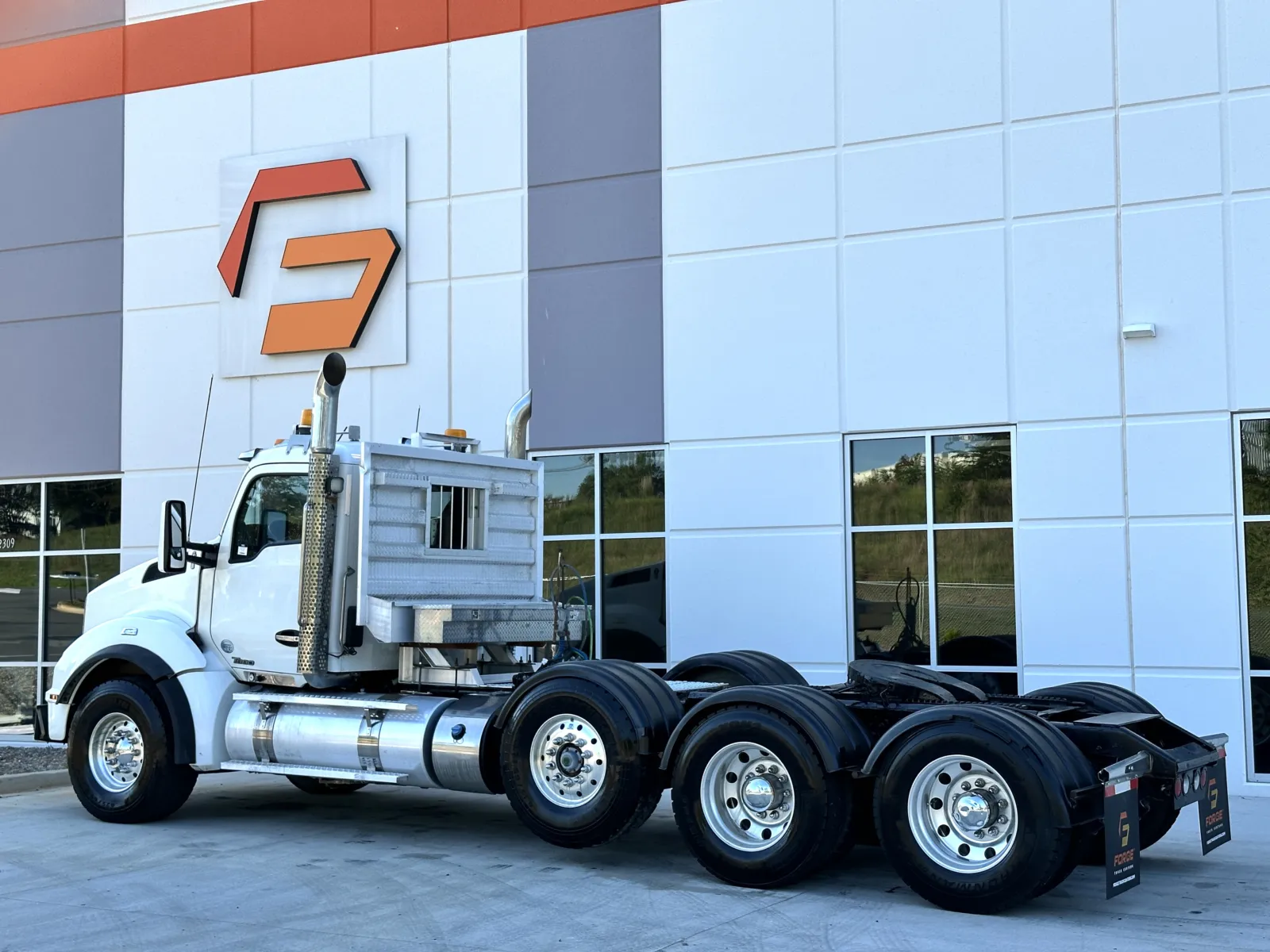 2015 Kenworth T880 in Greer, SC — photo 6