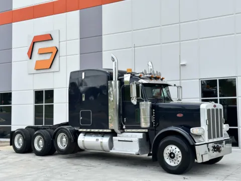 2013 PETERBILT 388 for sale in Greer, SC