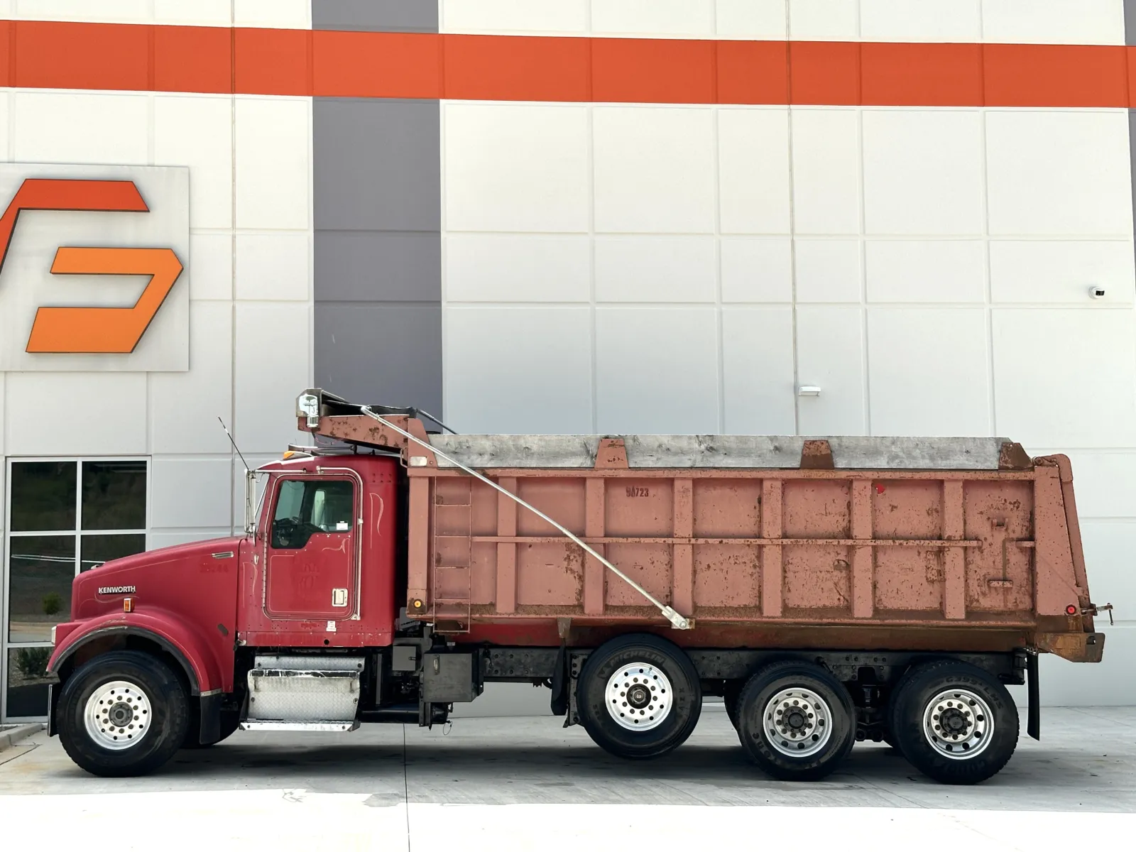 2000 Kenworth W900 in Greer, SC — photo 5