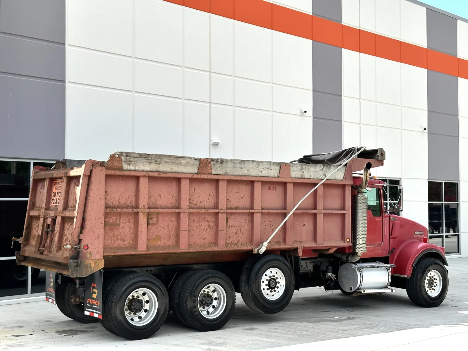 2000 Kenworth W900 in Greer, SC — photo 6