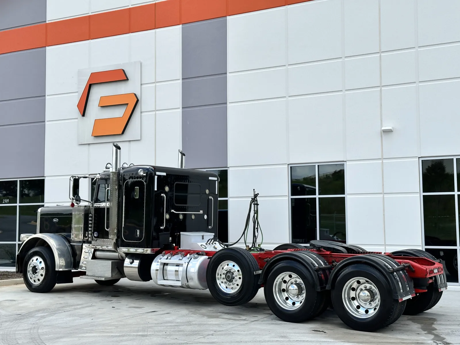 2020 Peterbilt 389 in Greer, SC — photo 6