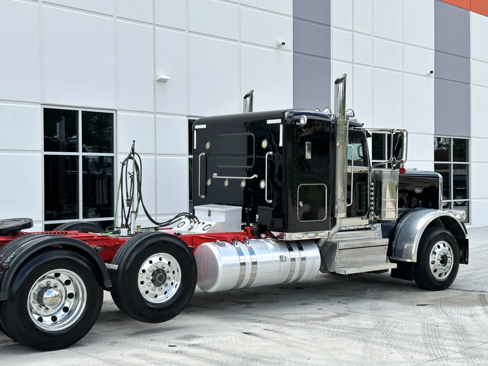 2020 Peterbilt 389 in Greer, SC — photo 7